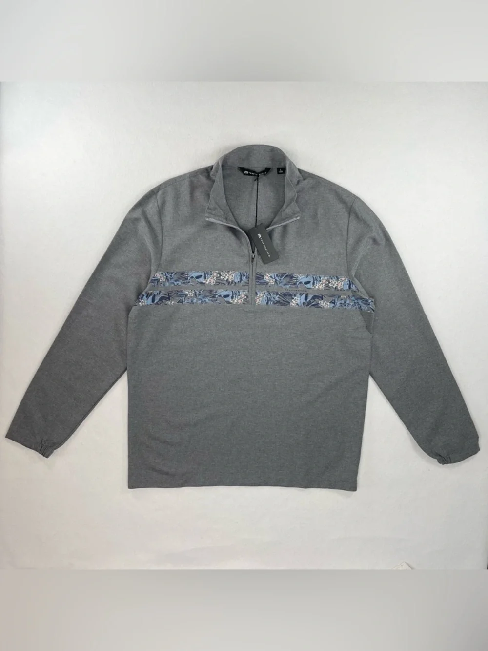 Travis Mathew Move Mountains Quarter Zip Mens L Gray Golf Pullover Floral NWT - Picture 2 of 10